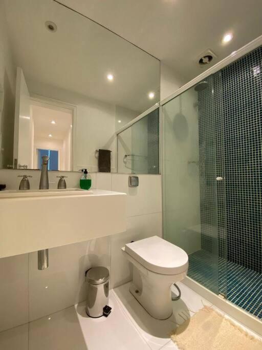 Apartamento Av Atlantica - 3 Bedroom - Leme Río de Janeiro