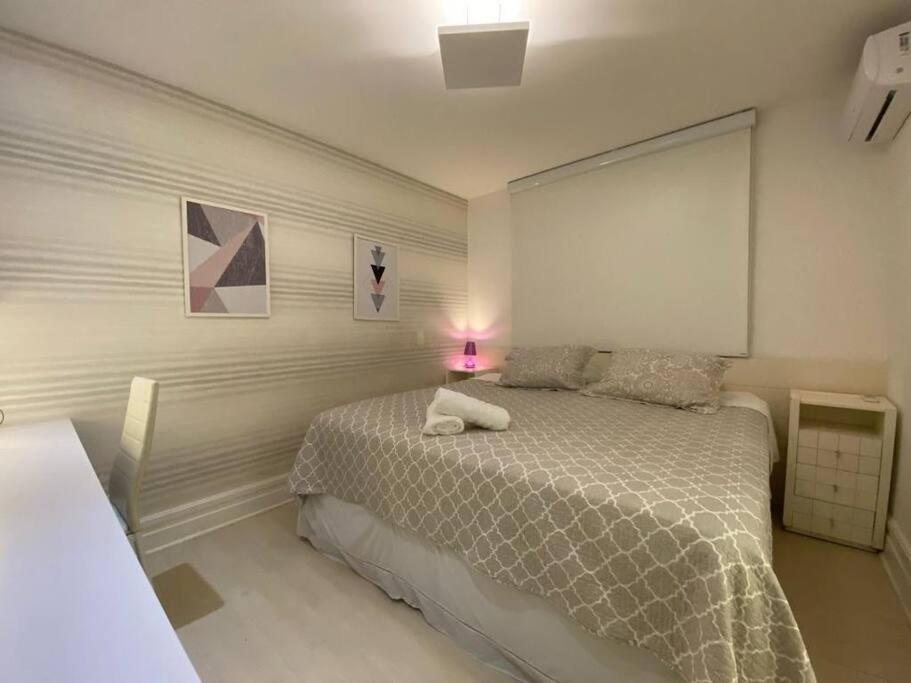 Av Atlantica - 3 Bedroom - Leme * Río de Janeiro